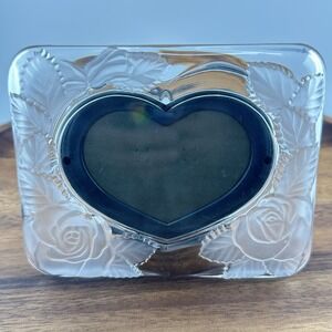 Home Beautiful Japan Rose Crystal Design 3D Photo Frame Heart Shaped Cutout 2x3